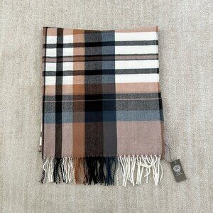 NWT Vince Camuto Plaid Blanket Scarf
